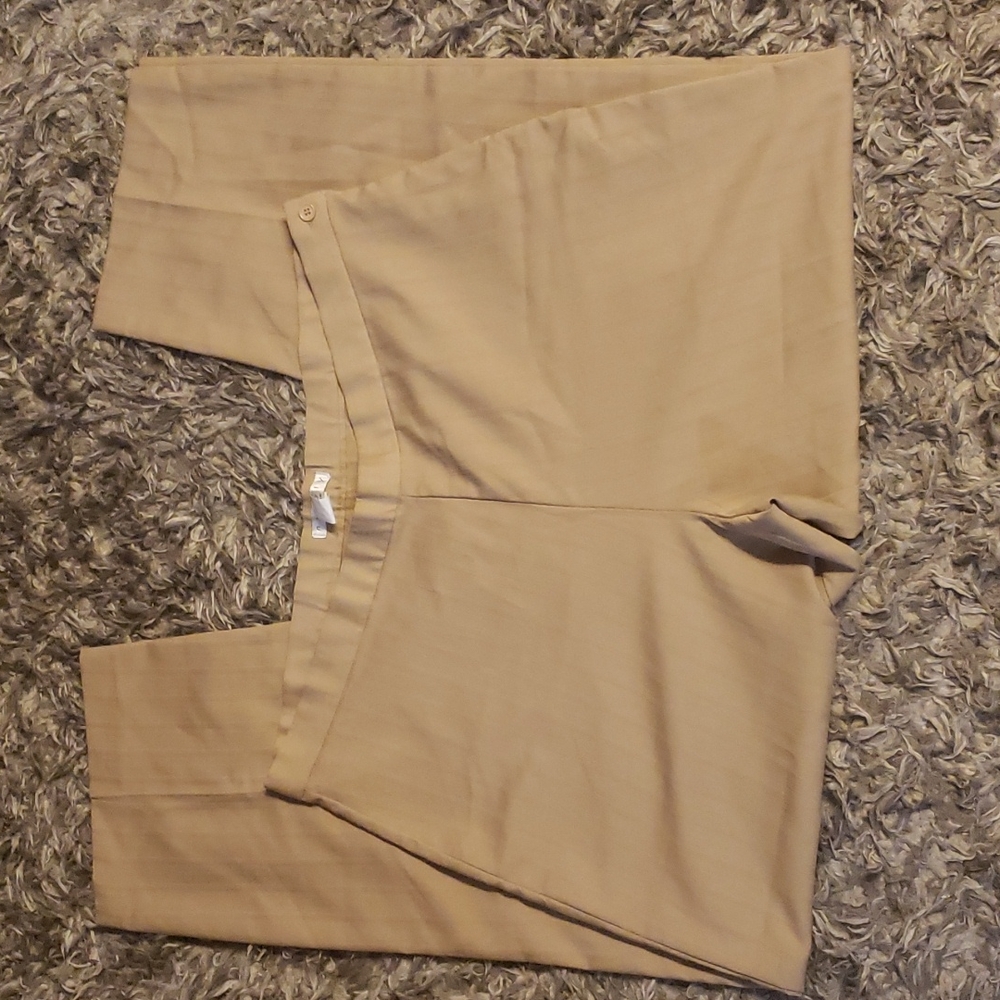 SALE⚡️NINETY  BEIGE SLACKS SZ 22